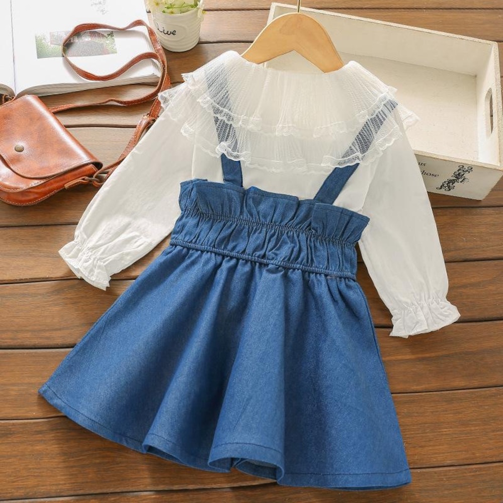 Lace Blouse / Blue Jean set - Picture 2 of 3